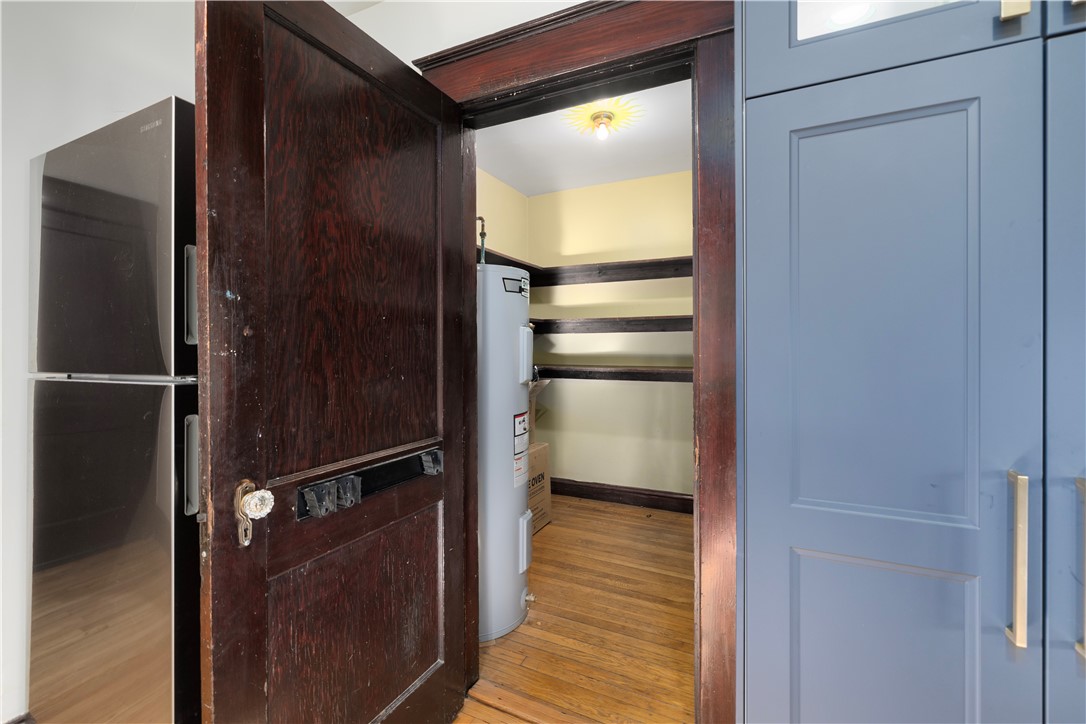 31 Cranston Avenue, Unit 3 Newport, RI 02840 - Photo 21 of 44