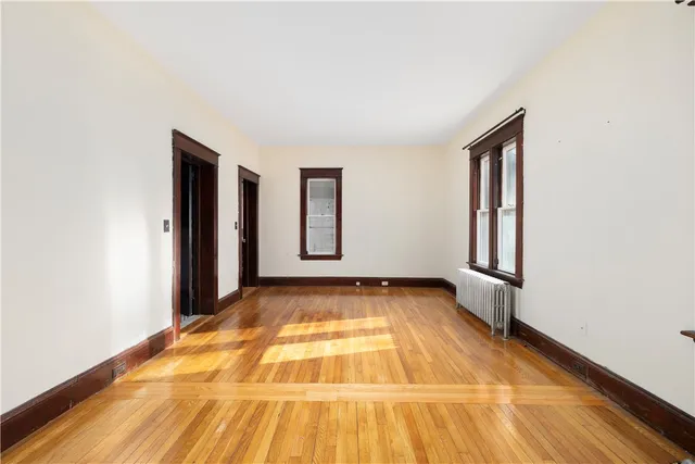 $3,000 | 31 Cranston Avenue, Unit 3, Newport, RI 02840