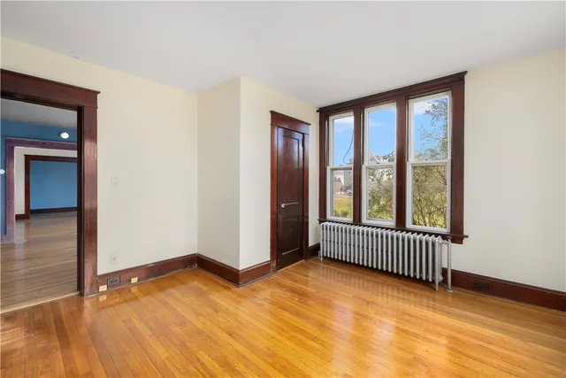 $3,000 | 31 Cranston Avenue, Unit 3, Newport, RI 02840