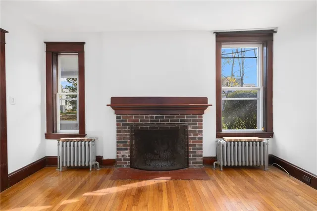 $3,000 | 31 Cranston Avenue, Unit 3, Newport, RI 02840