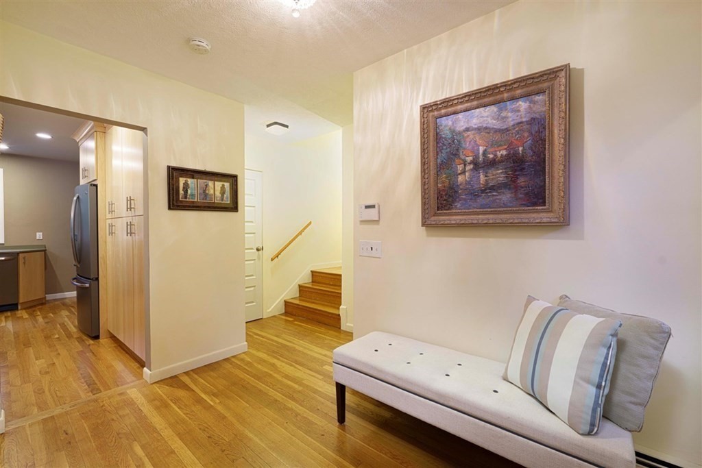 111 Woodcliff Road Brookline, MA 02467 - Photo 11 of 24