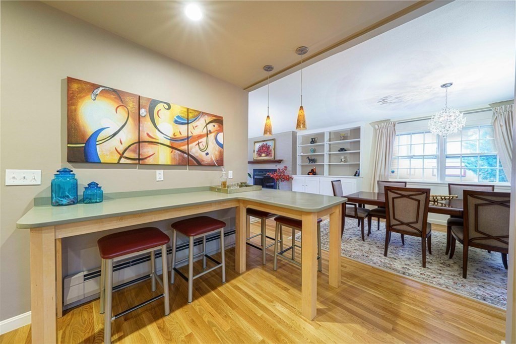 111 Woodcliff Road Brookline, MA 02467 - Photo 8 of 24