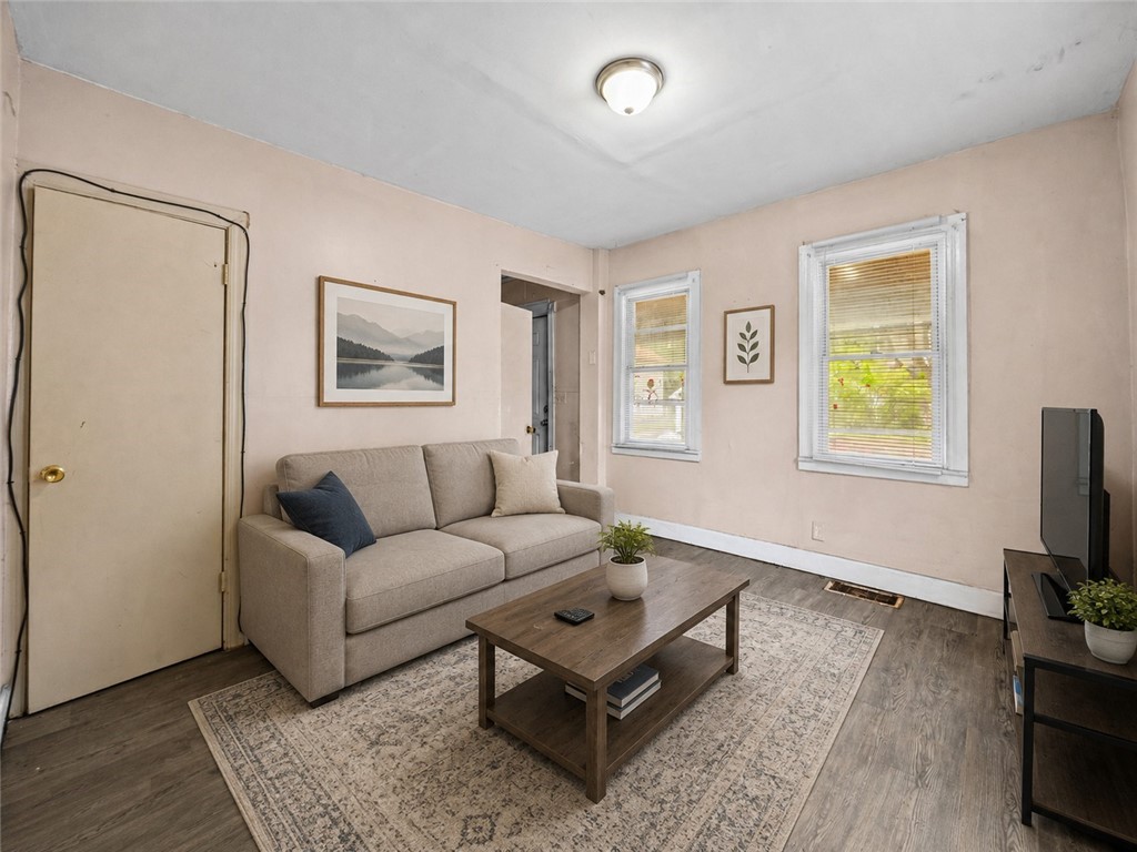 411 Jay Street Rochester, NY 14611 - Photo 7 of 32 Virtually Staged Living Room