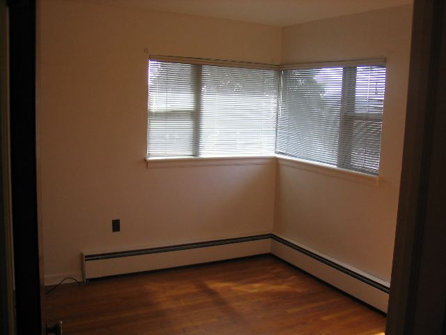 270 Troy Road Rensselaer, NY 12144 - Photo 9 of 10 Photo 9