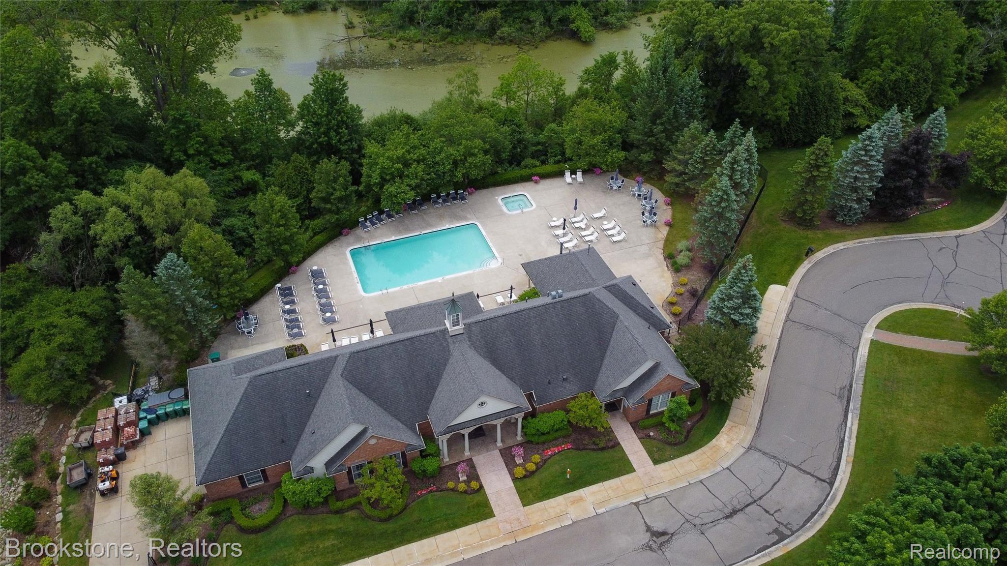 3572 Tremonte Circle Rochester, MI 48306 - Photo 50 of 55 house_tremonte-52.jpg