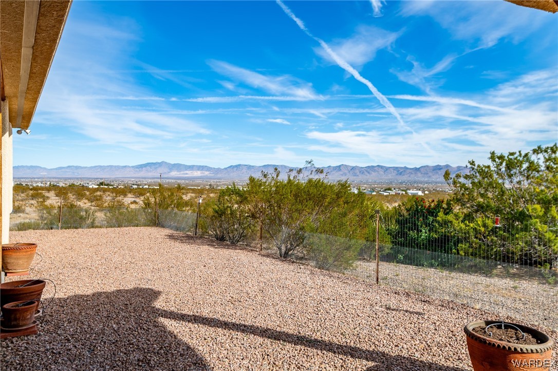 1830 Egar Road Golden Valley, AZ 86413 - Photo 45 of 84