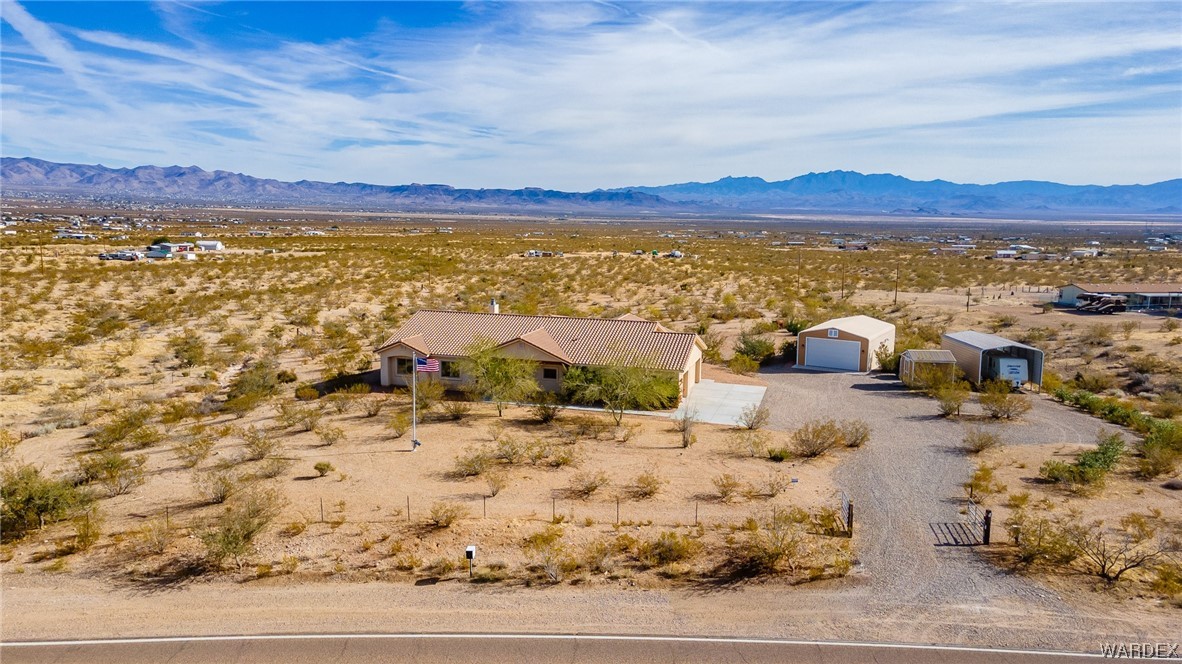 1830 Egar Road Golden Valley, AZ 86413 - Photo 60 of 84 a view of lake and mountain