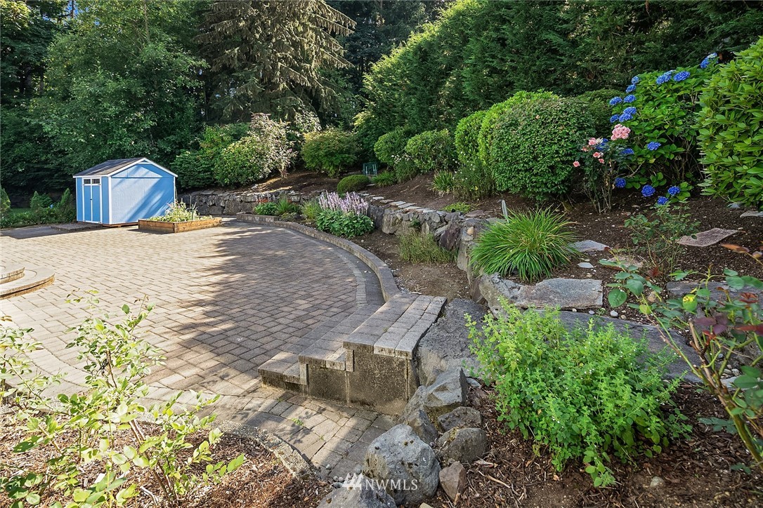 1985 Lyons Avenue Northeast Renton, WA 98059 - Photo 29 of 34 Gallery Image 29