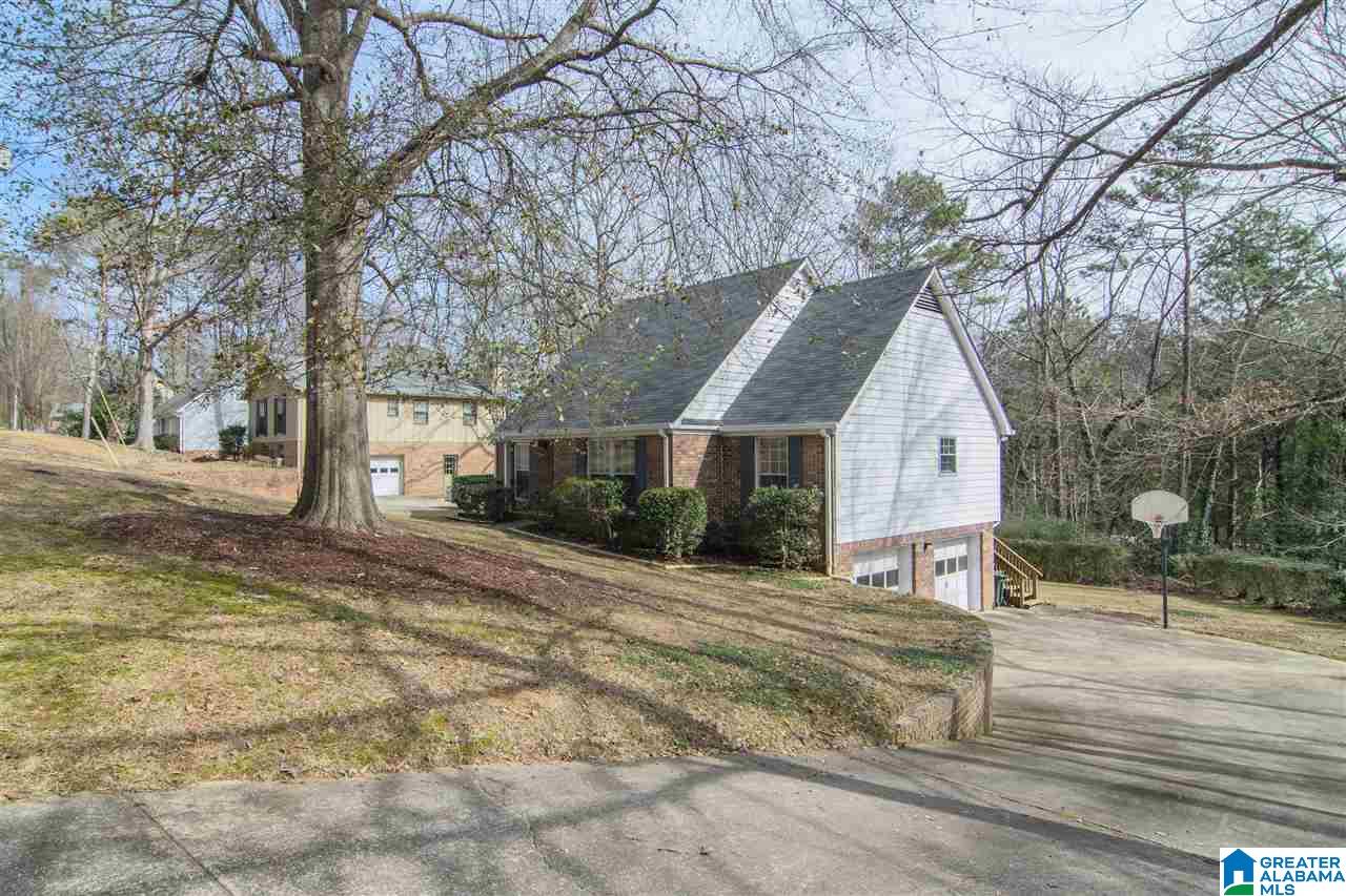3419 North River Road Birmingham, AL 35223 - Photo 3 of 50