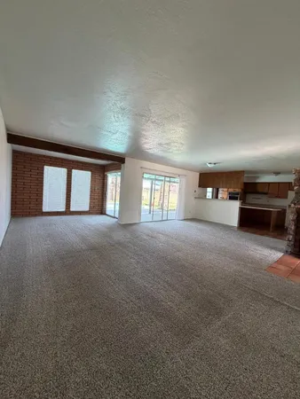$2,200 | 1960 East Cairo Drive, Tempe, AZ 85282