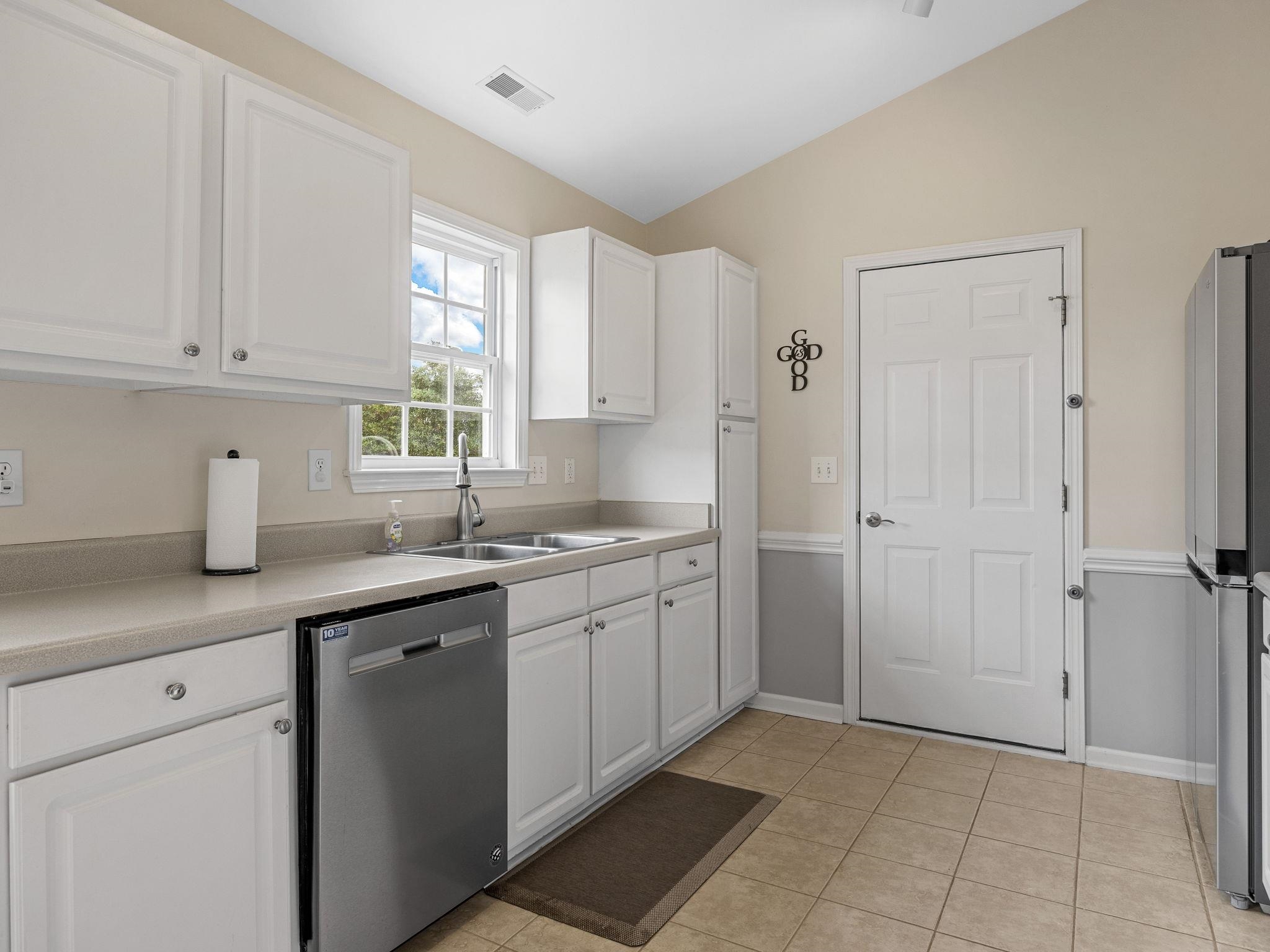 111 State Rd S-42-2289 Greer, SC 29651 - Photo 15 of 38 Gallery Image 15