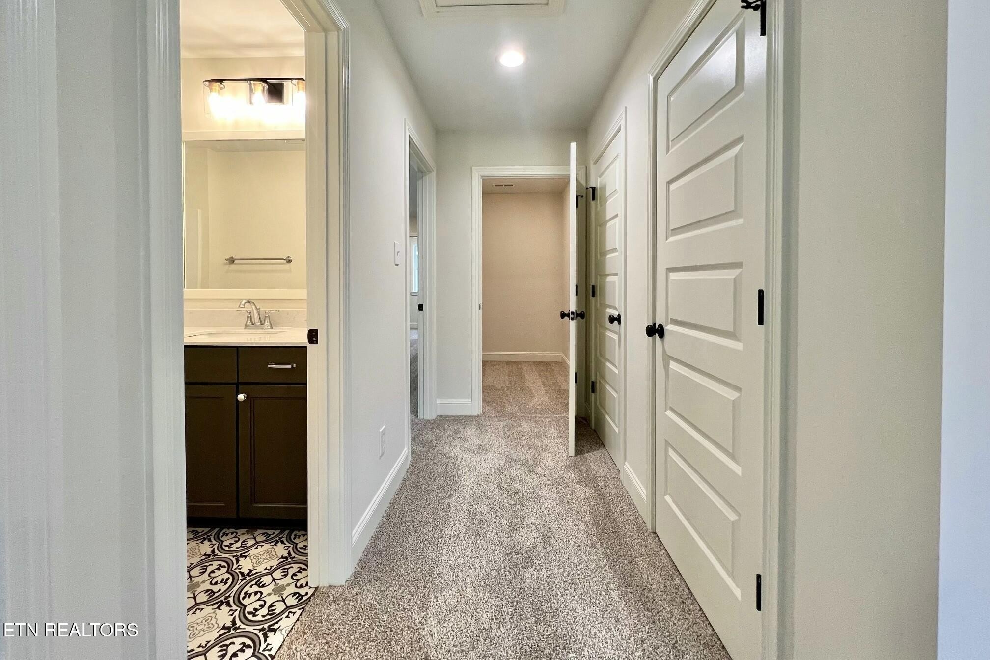 1228 Madison Oaks Road Knoxville, TN 37924 - Photo 26 of 33 a view of a bathroom from a hallway