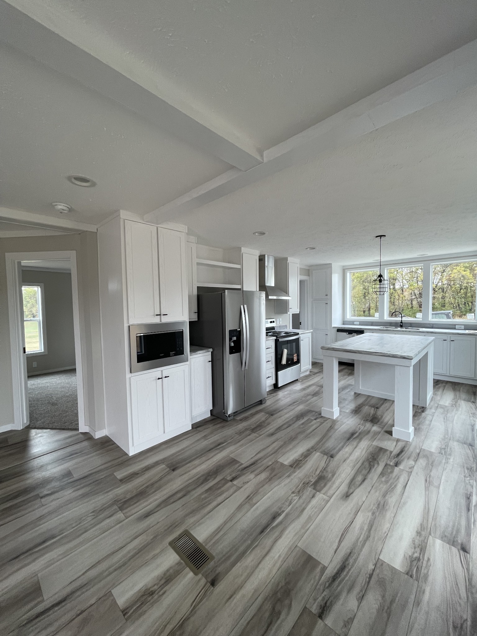 881 White Springs Road Lafayette, TN 37083 - Photo 13 of 16