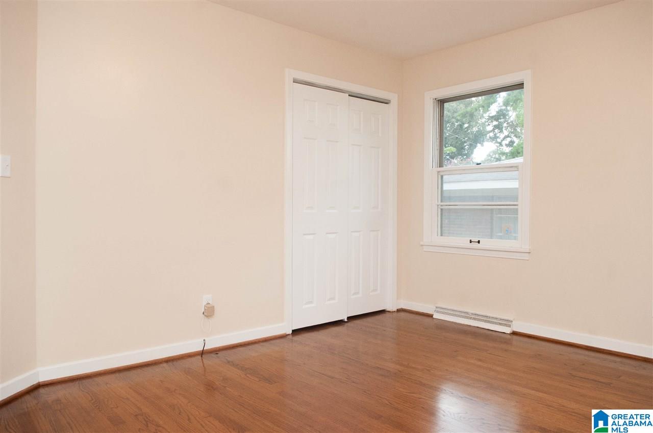 437 Ridgewood Avenue Fairfield, AL 35064 - Photo 10 of 13