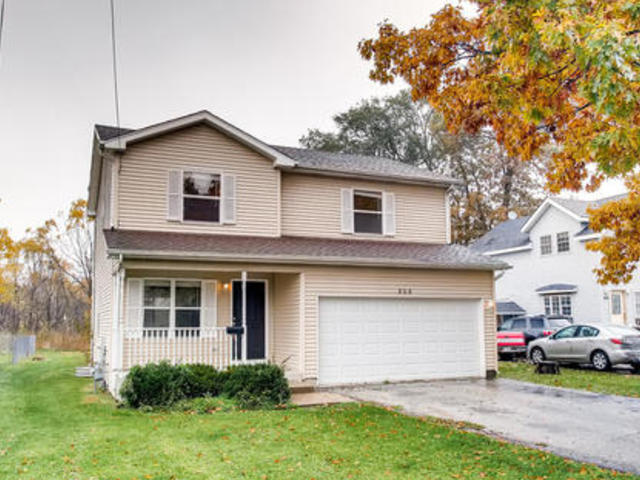 808 Stewart Avenue Elgin, IL 60120 - Photo 1 of 17