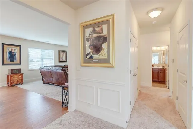 a view of a livingroom with furniture and a livingroom