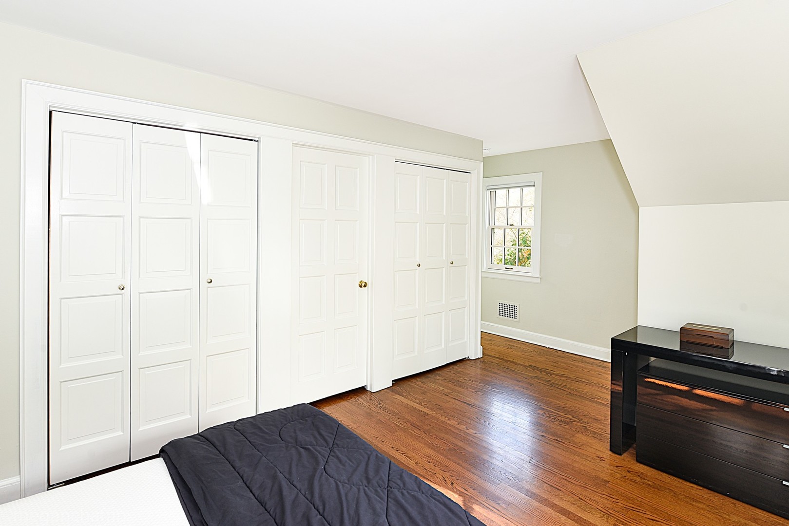 1520 Tower Road Winnetka, IL 60093 - Photo 17 of 33