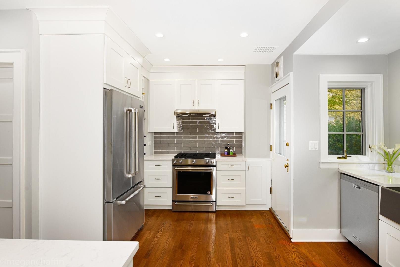 1520 Tower Road Winnetka, IL 60093 - Photo 9 of 33