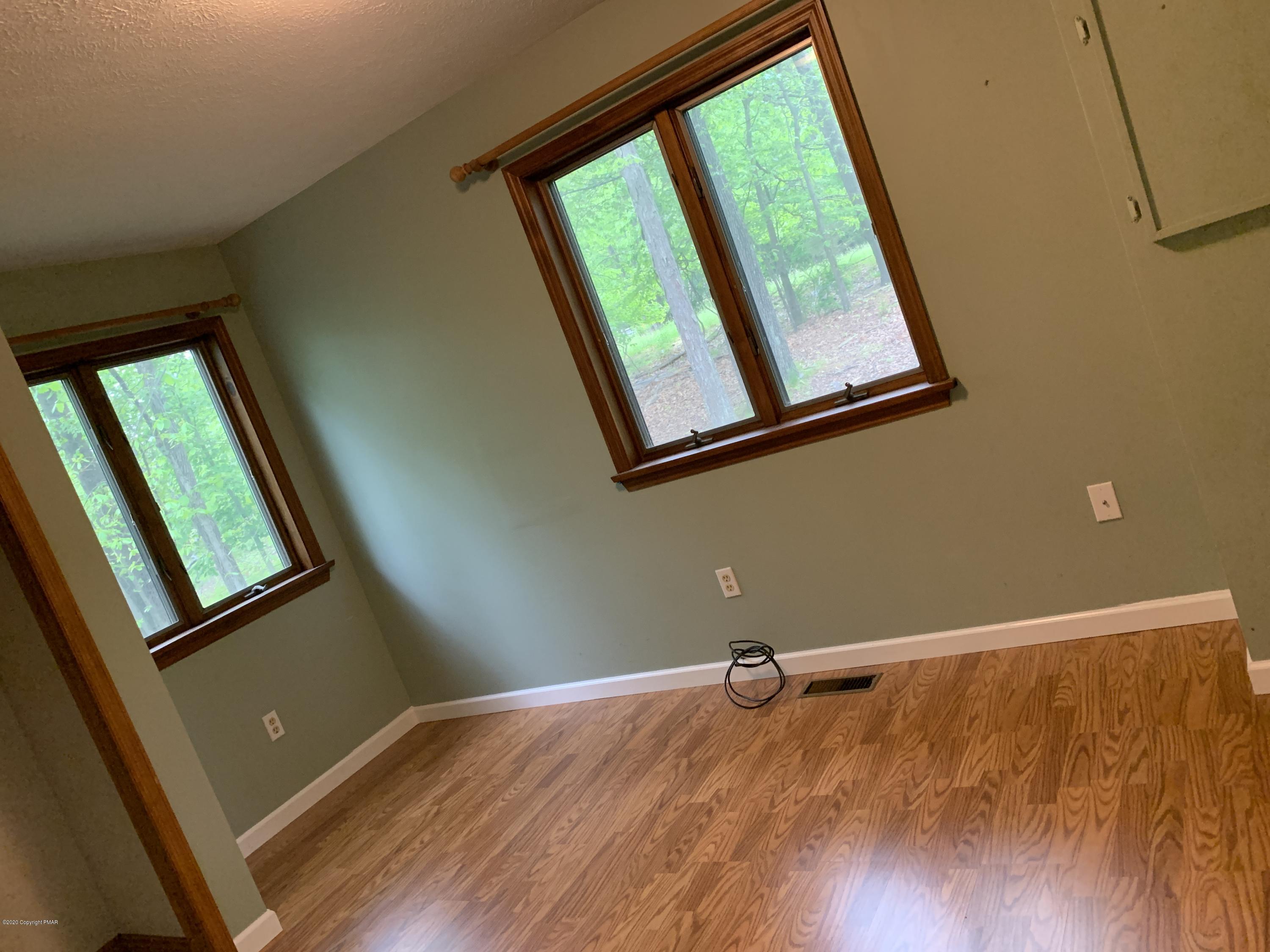 267 Kirkham Road Bushkill, PA 18324 - Photo 39 of 59 Photo May 28, 1 38 11 PM