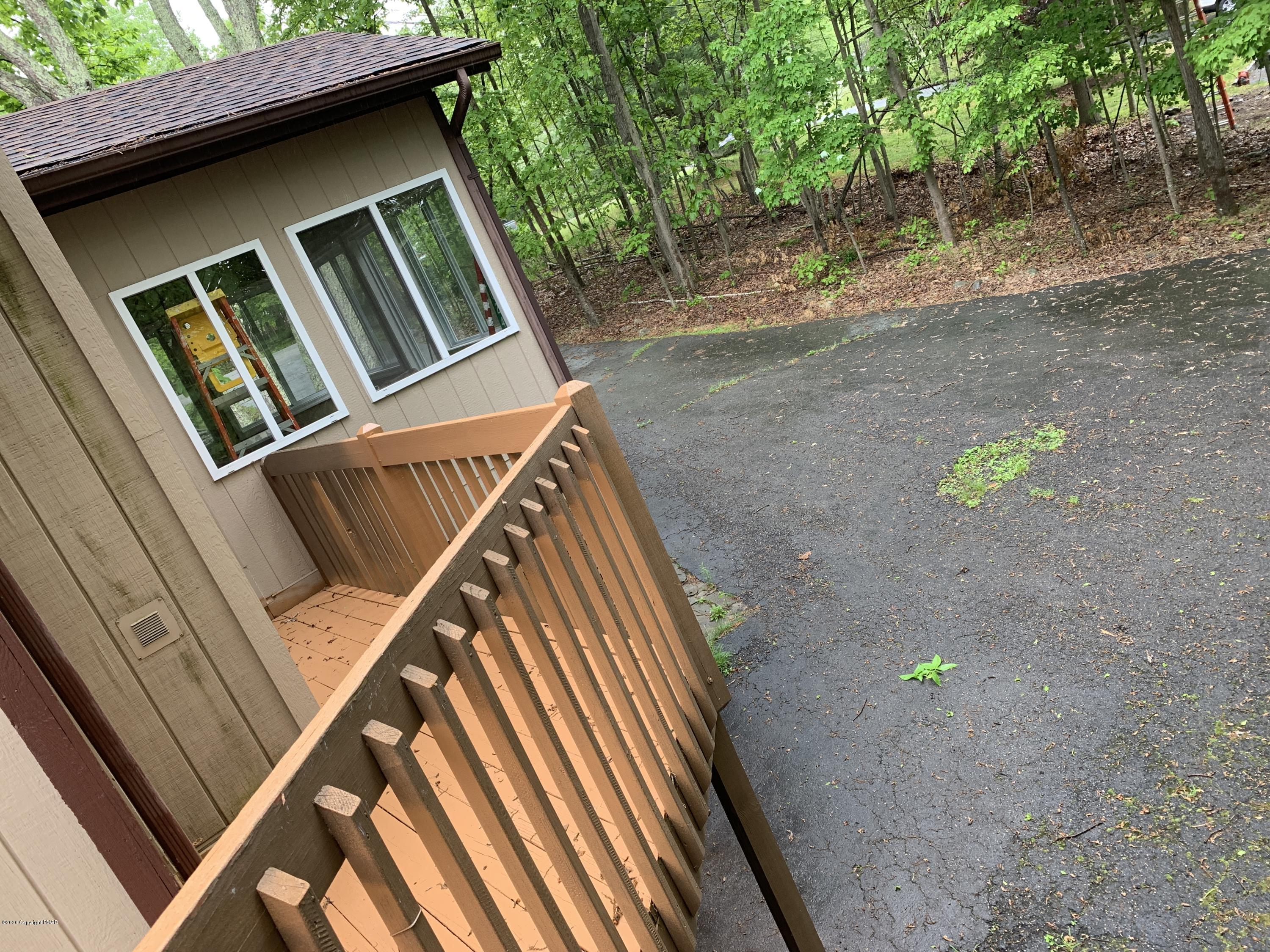 267 Kirkham Road Bushkill, PA 18324 - Photo 50 of 59 Photo May 28, 1 46 04 PM