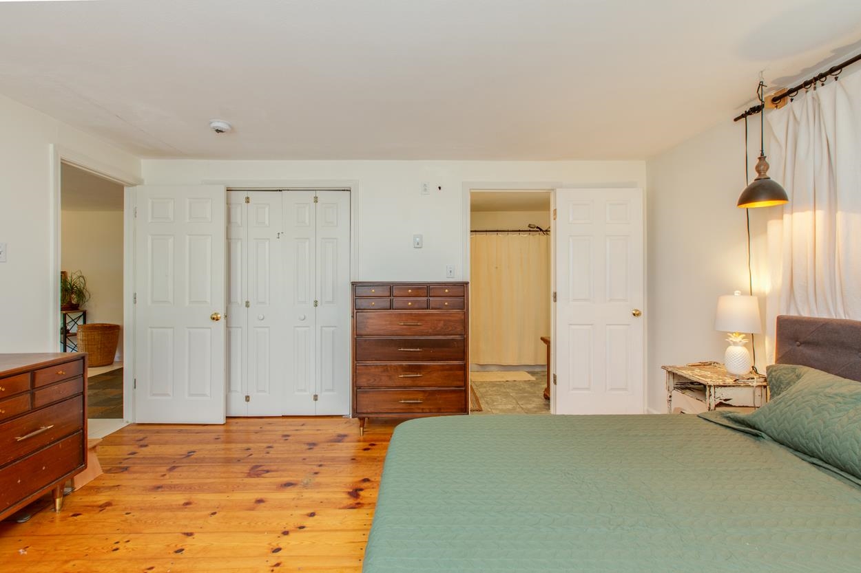 36 Valley Hill Road Pelham, NH 03076 - Photo 15 of 40
