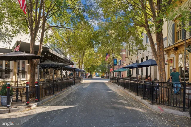 $485,000 | 9664 Swallowtail Lane, Manassas, VA 20110