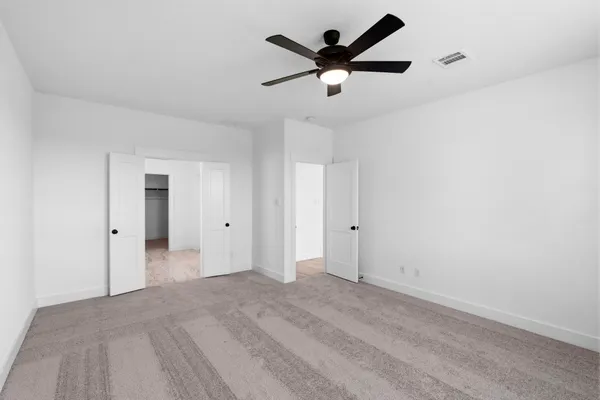 $399,990 | 320 Legacy Point Drive, Sealy, TX 77474