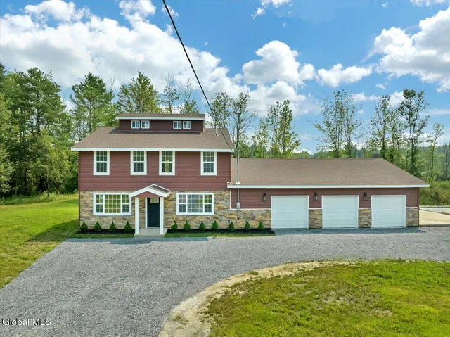$459,000 | 378 County Highway, Hagaman, NY 12086
