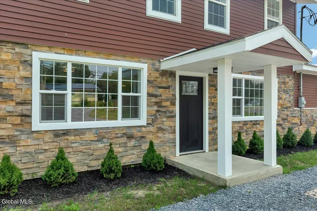 $459,000 | 378 County Highway, Hagaman, NY 12086