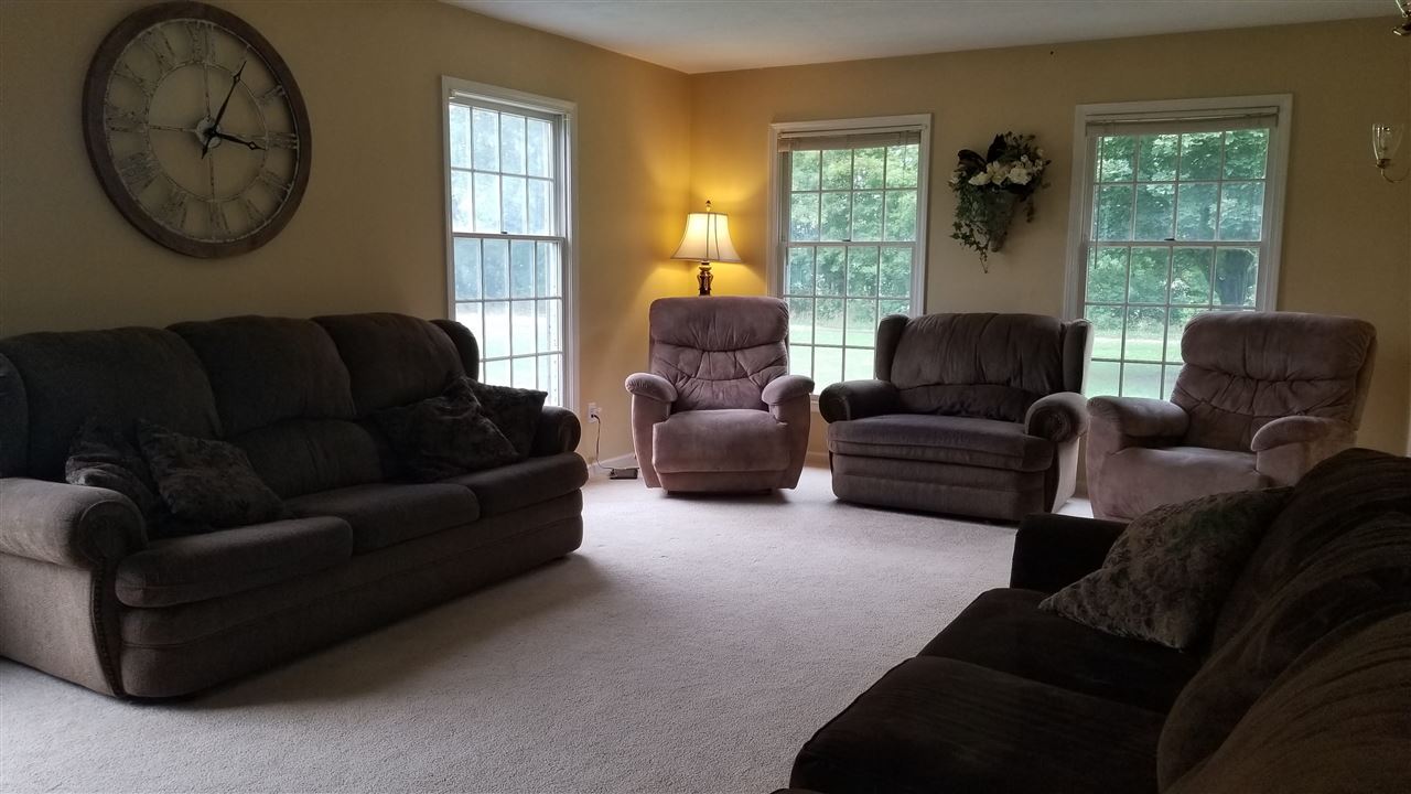 4014 Locke Perry, MI 48872 - Photo 7 of 59