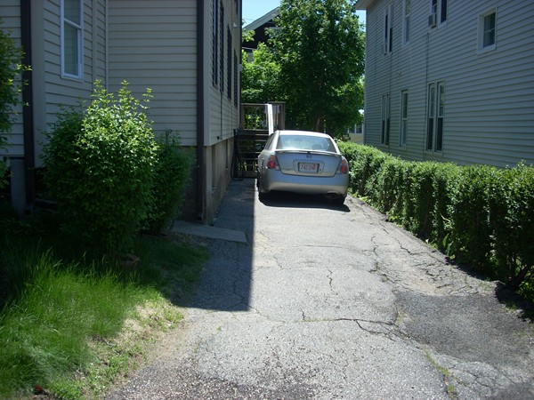 26 Stoneland Road Worcester, MA 01603 - Photo 12 of 26 Gallery Image 12