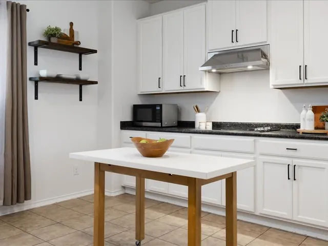 $369,000 | 18817 Star Gazer Way, Pflugerville, TX 78660