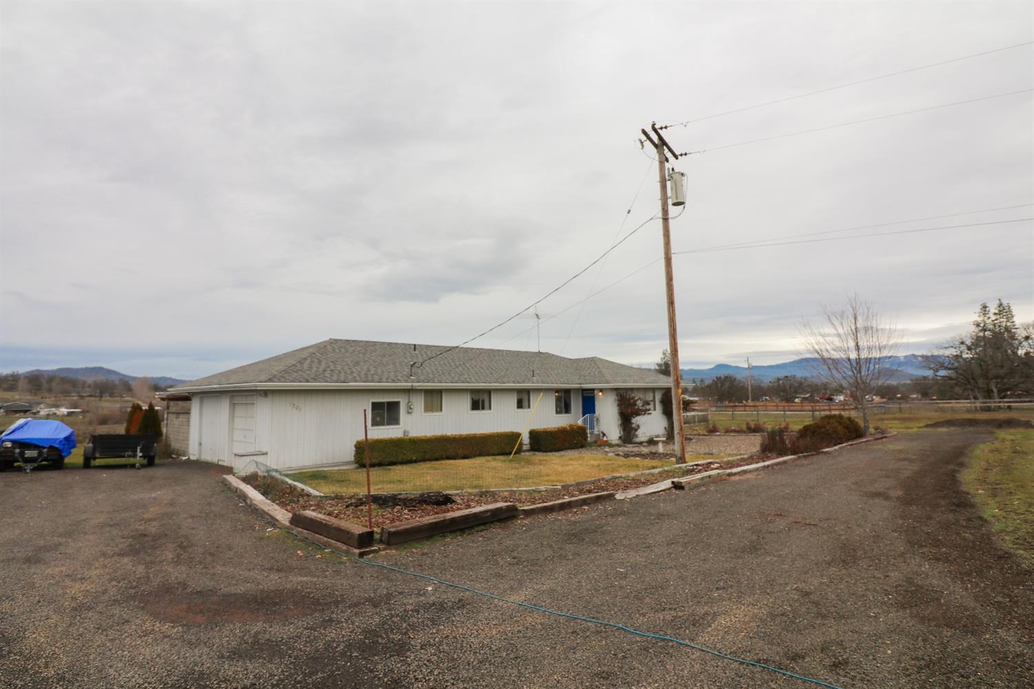 1705 Stevens Road Eagle Point, OR 97524 - Photo 7 of 35 Additional Photo