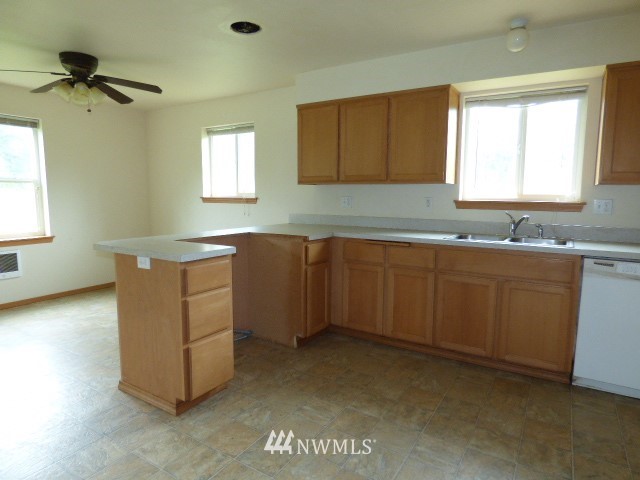 277 Pierson Road Sequim, WA 98382 - Photo 6 of 22