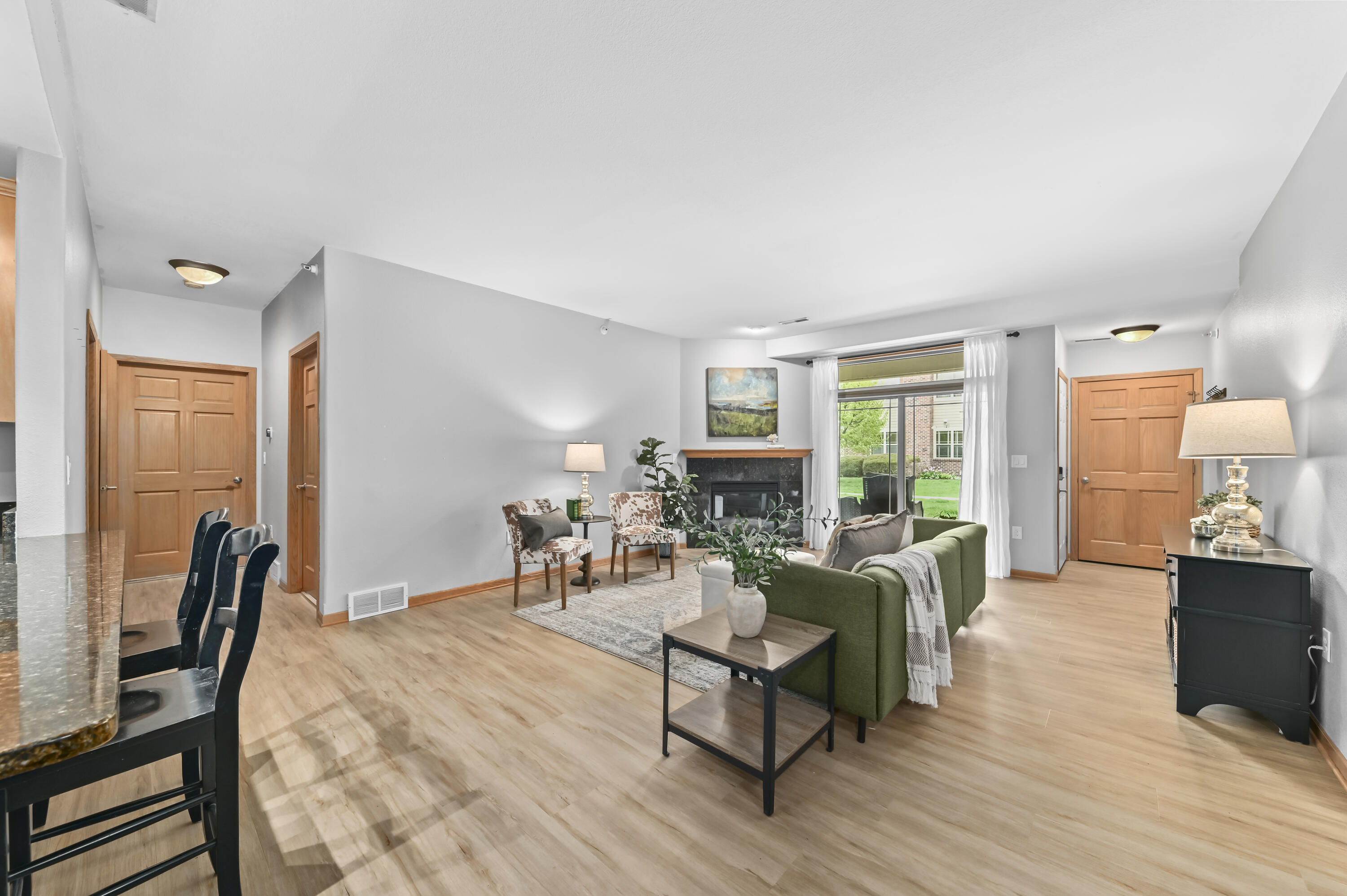 132 North 74th Street, Unit 132 Milwaukee, WI 53213 - Photo 11 of 31 EUP_3704
