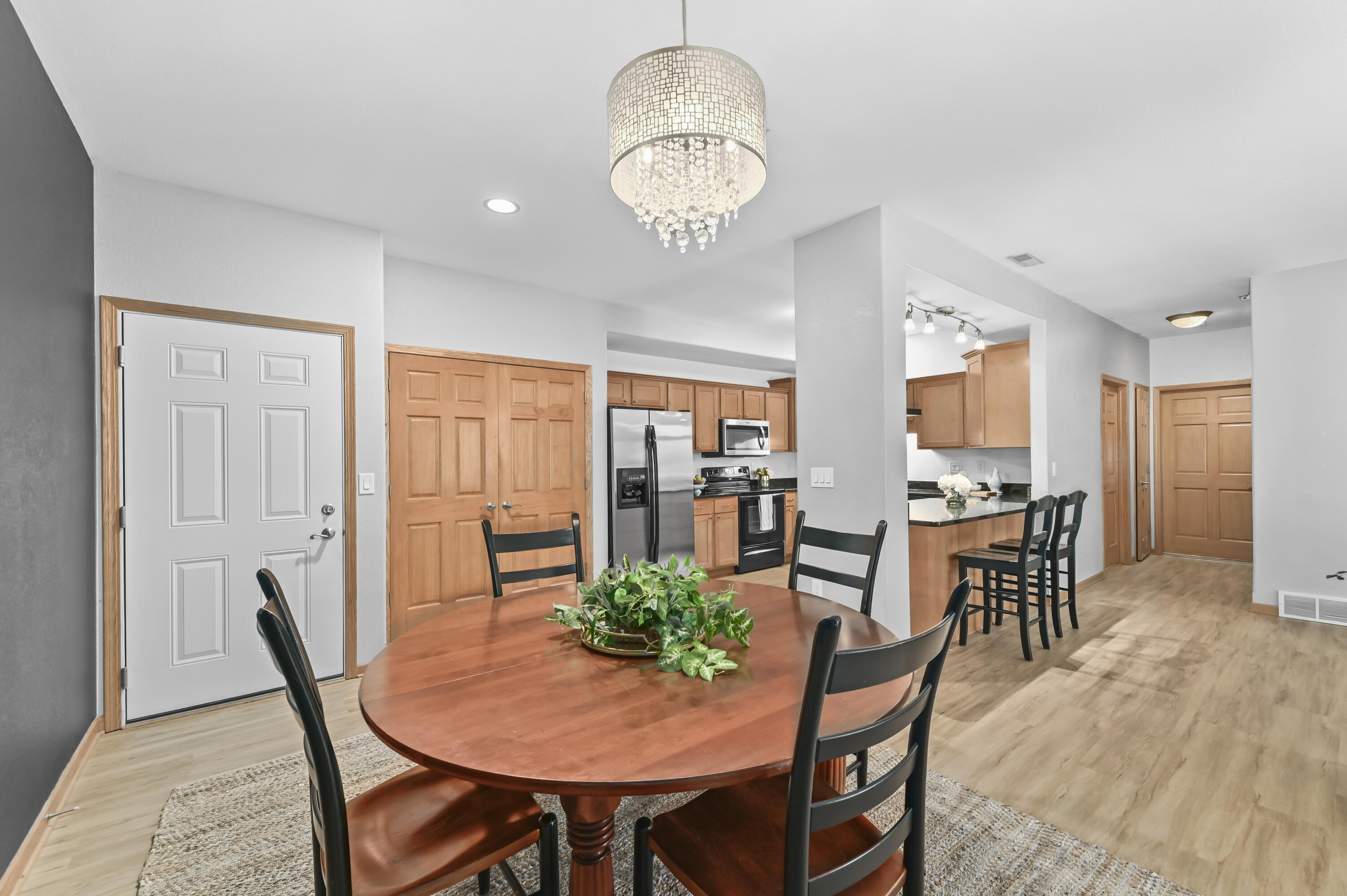 132 North 74th Street, Unit 132 Milwaukee, WI 53213 - Photo 13 of 31 EUP_3715