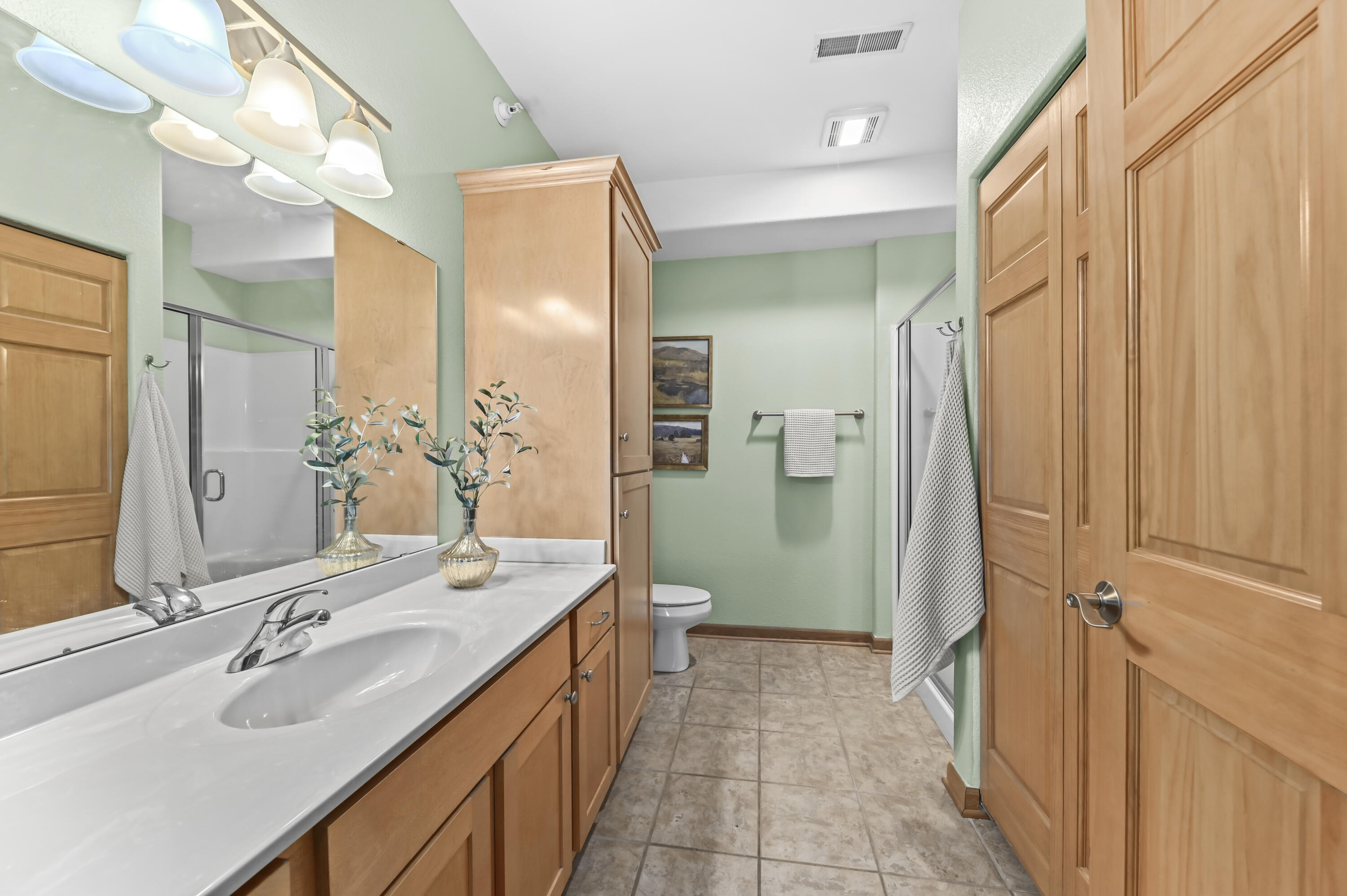 132 North 74th Street, Unit 132 Milwaukee, WI 53213 - Photo 23 of 31 EUP_3812