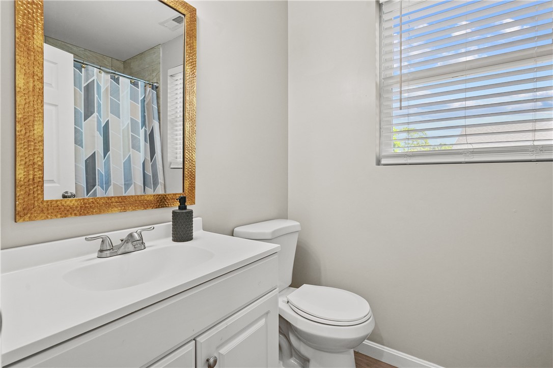 8 Tappan Street Providence, RI 02908 - Photo 28 of 40