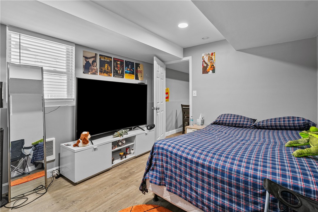 8 Tappan Street Providence, RI 02908 - Photo 37 of 40