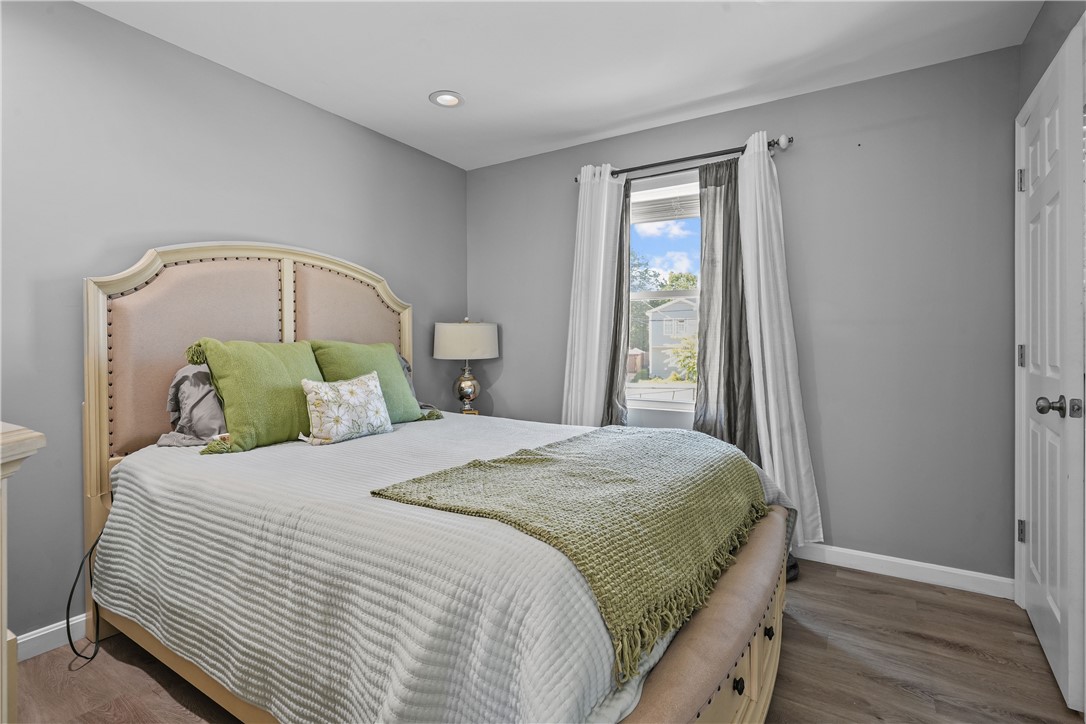 8 Tappan Street Providence, RI 02908 - Photo 8 of 40