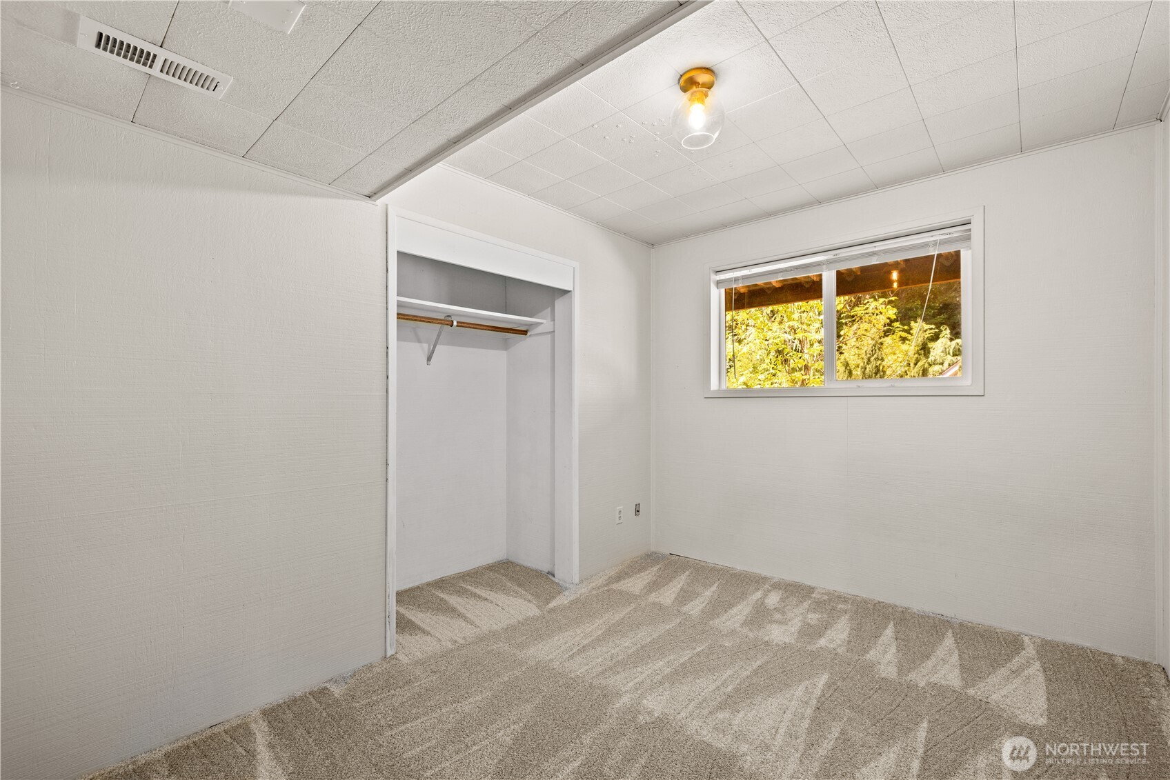 8021 181st Place Southwest Edmonds, WA 98026 - Photo 34 of 40