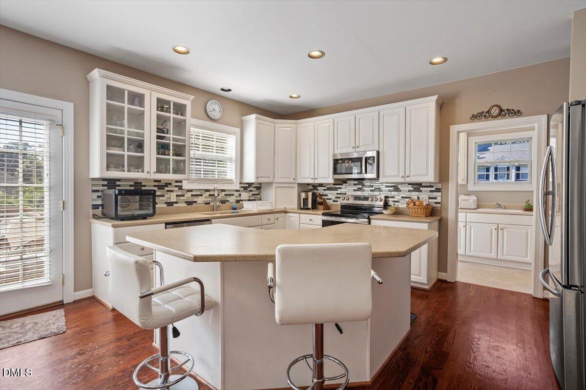 2011 Whittington Drive Raleigh, NC 27614 - Photo 7 of 25
