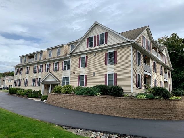 437 Winnacunnet Road, Unit 102 Hampton, NH 03842 - Photo 6 of 29