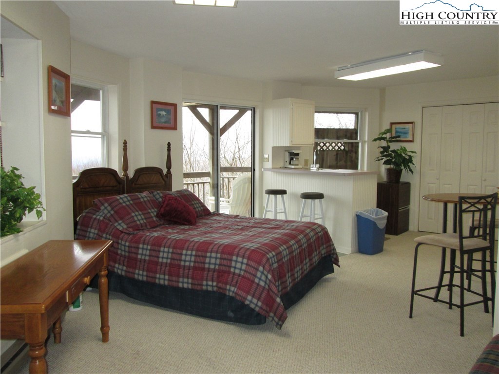 138 Village Road Beech Mountain, NC 28604 - Photo 12 of 14 Gallery Image 12