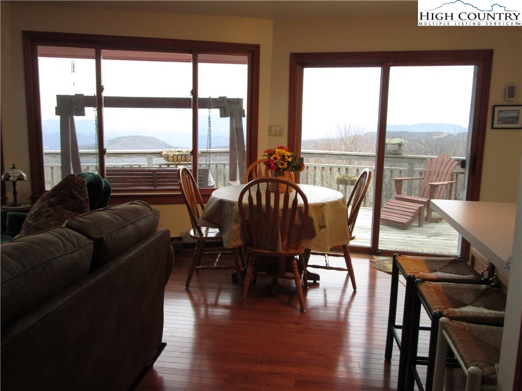 138 Village Road Beech Mountain, NC 28604 - Photo 4 of 14 Gallery Image 4