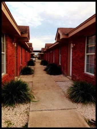$650 | 3718 Zelma Street, Unit 6, Edinburg, TX 78541