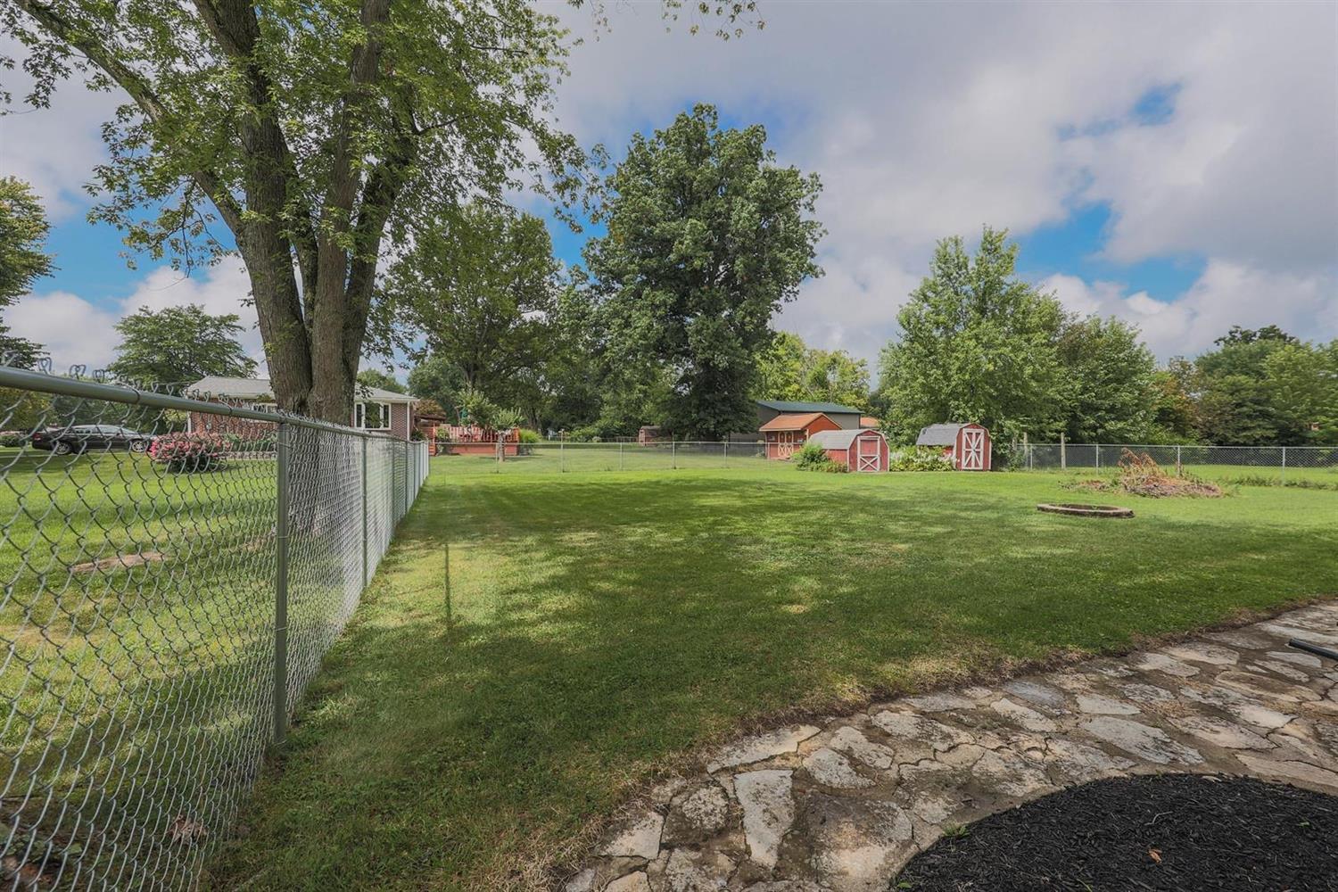 4633 Rumpke Road Cincinnati, OH 45245 - Photo 24 of 27 Gallery Image 24