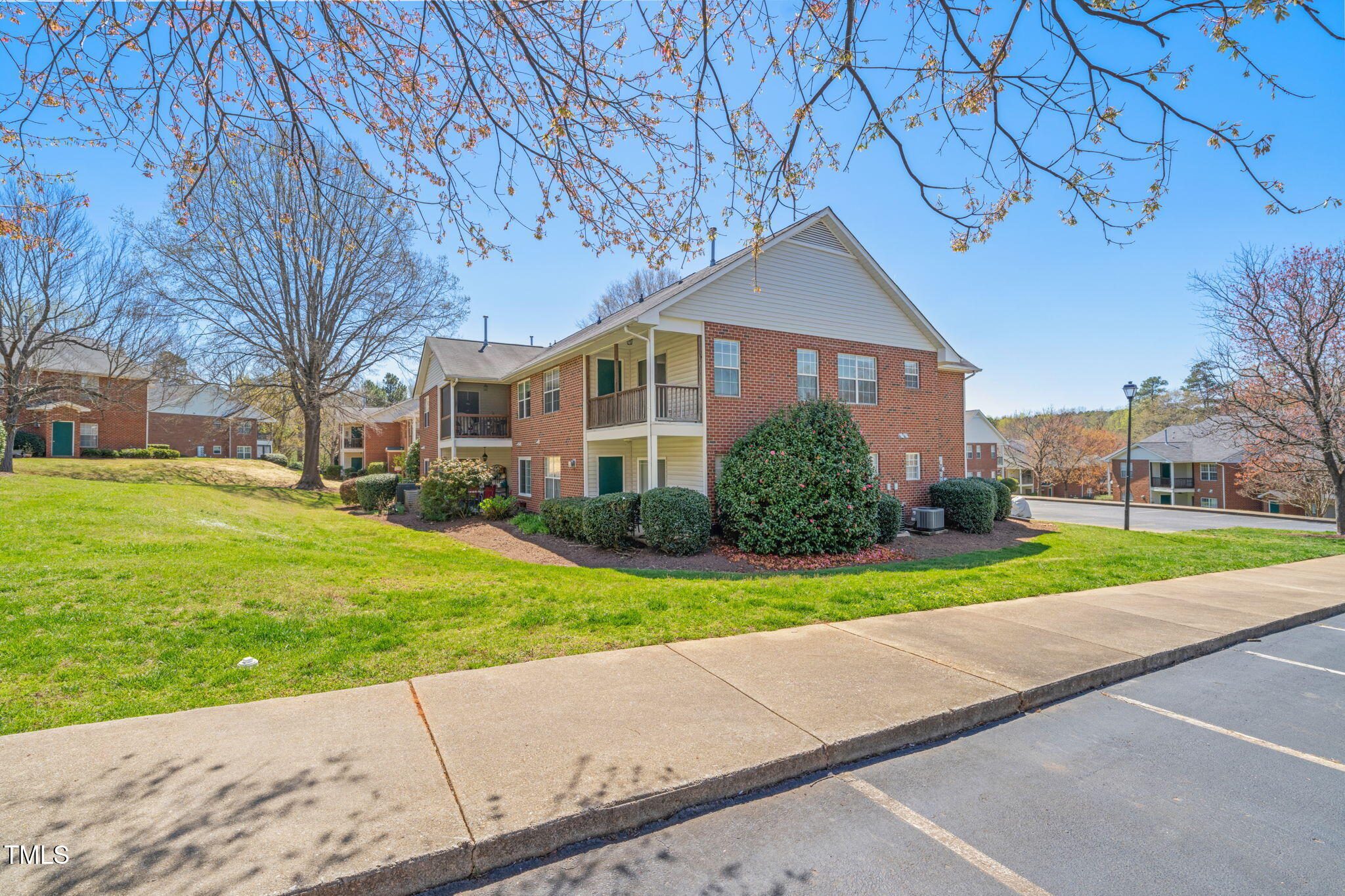 2621 Wellington Ridge Loop Cary, NC 27518 - Photo 24 of 26 24-web-or-mls-DSC02972