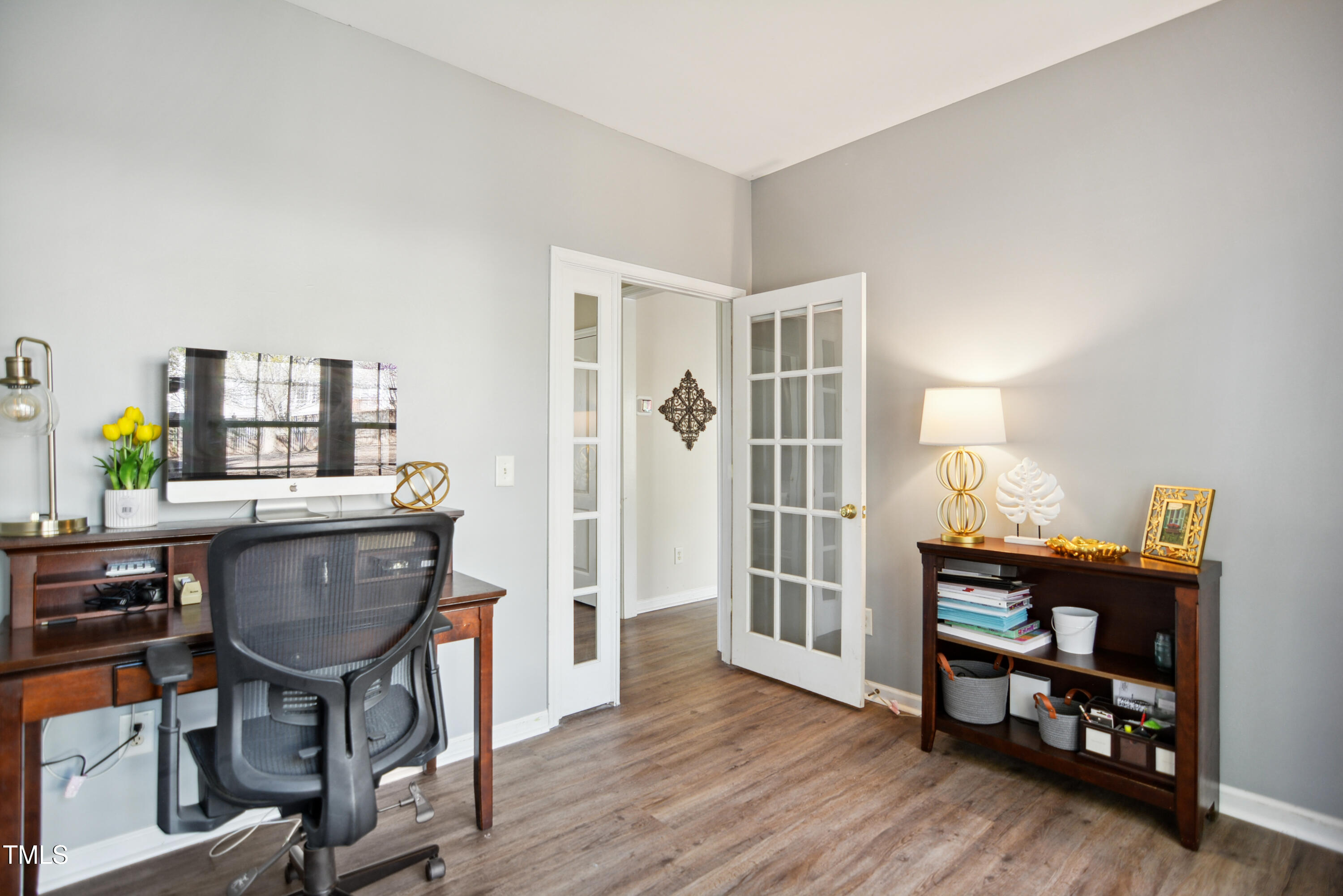 7604 Derek Drive Raleigh, NC 27613 - Photo 17 of 33 019