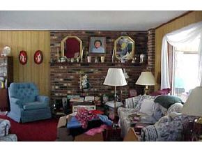 13 Washington Street Lunenburg, VT 05904 - Photo 4 of 5 Gallery Image 4